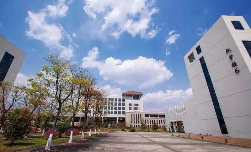 金陵科技学院